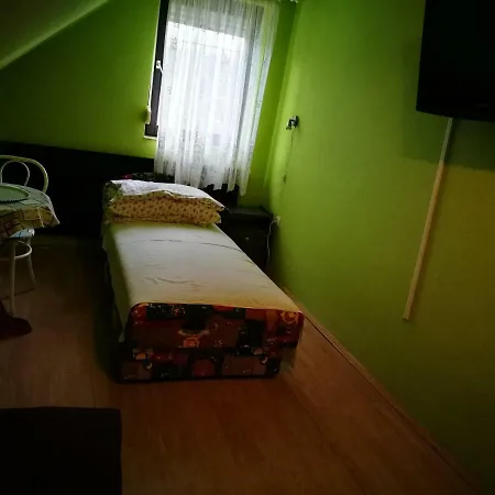 Paterdombi Vendeghaz Gasthof