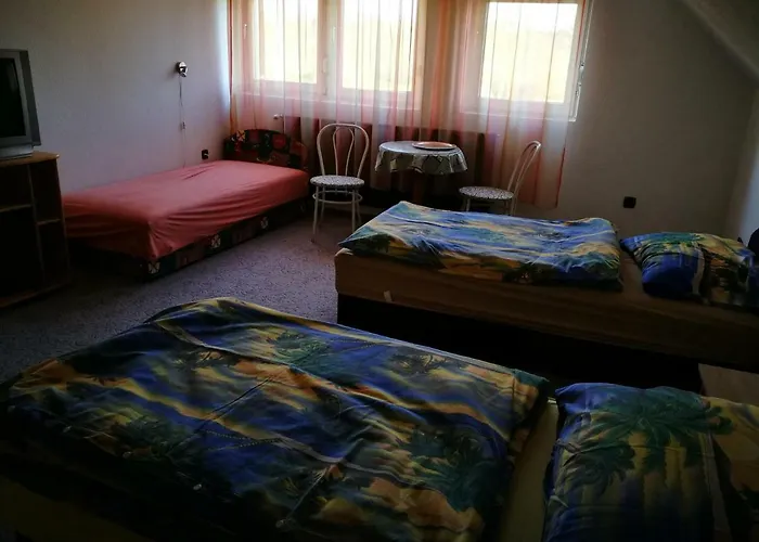 Konukevi Paterdombi Vendeghaz *